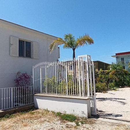 La Villa Degli Dei: Private Oasis with Garden Retreat and Complimentary Shuttle Castellammare di Stabia Exterior photo
